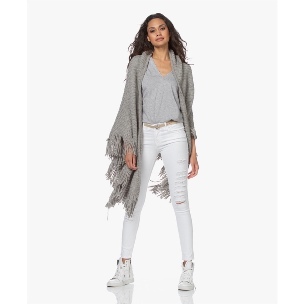 Frame Denim Le Skinny de Jeanne Ripped Jeans in White, *CELEB FAVE*